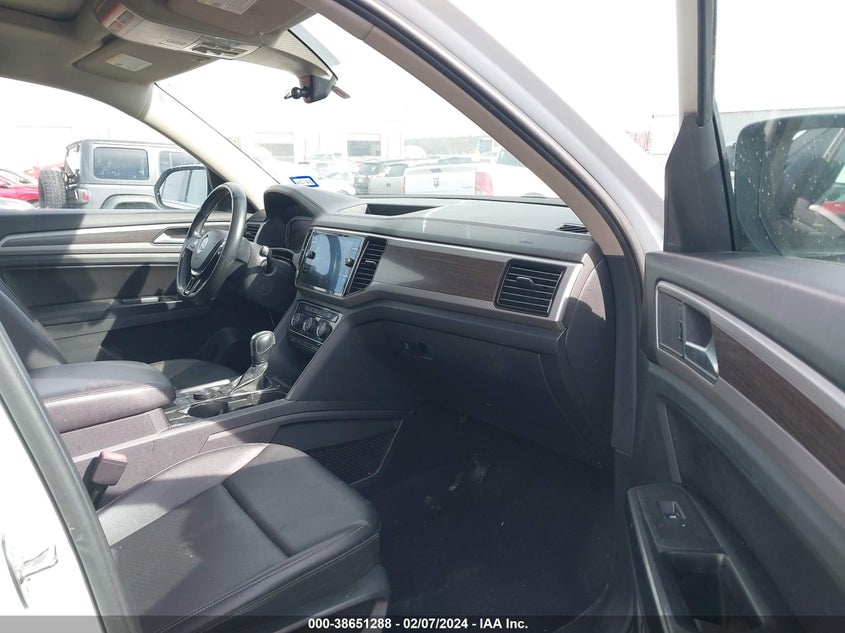 VIN 1V2MR2CA3LC503630 2020 VOLKSWAGEN ATLAS 3.6L V6 SEL