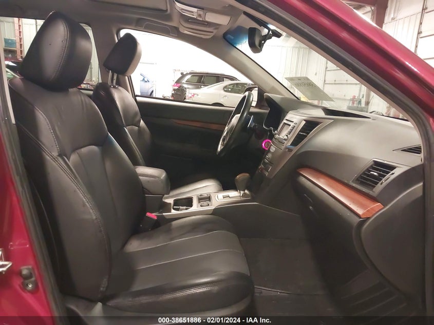 2014 SUBARU OUTBACK 2.5I LIMITED - 4S4BRBLC5E3300926