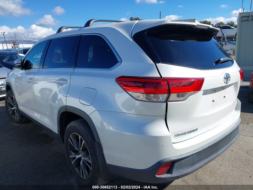 2019 TOYOTA HIGHLANDER VIN: 5TDZARFH8KS045628