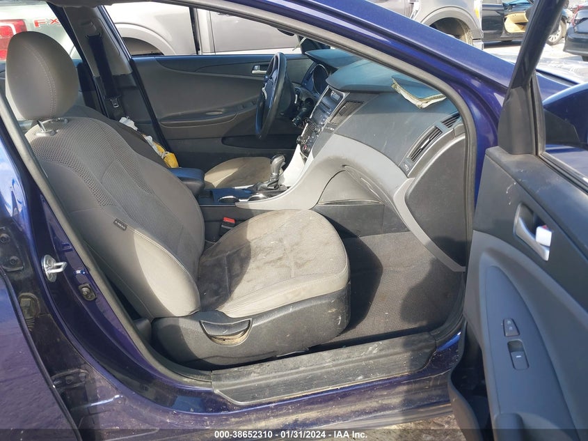 2013 Hyundai Sonata Gls VIN: 5NPEB4AC0DH588913 Lot: 38652310