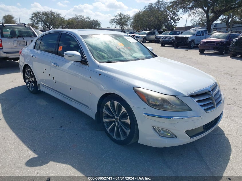 2013 Hyundai Genesis 5.0 R-Spec VIN: KMHGC4DH2DU257958 Lot: 38652743