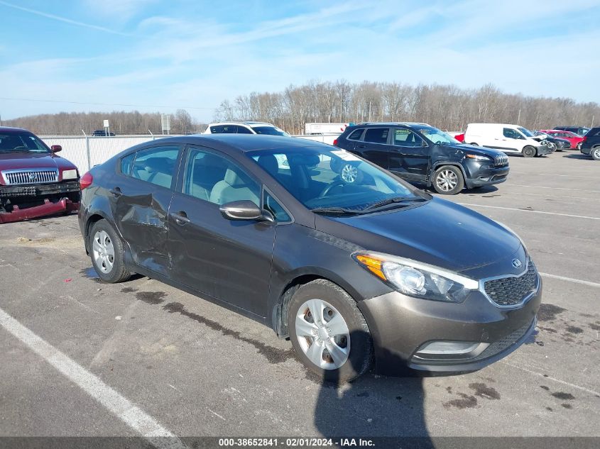 2015 Kia Forte Lx VIN: KNAFX4A67F5358138 Lot: 38652841