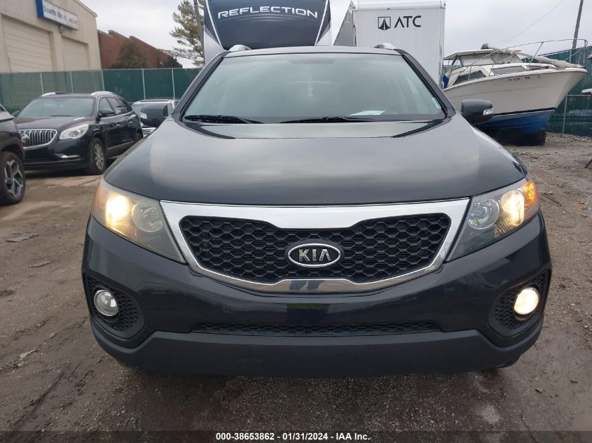 2011 Kia Sorento Lx VIN: 5XYKT4A1XBG090964 Lot: 38653862