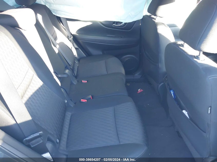 2018 NISSAN ROGUE SV - KNMAT2MV1JP621799