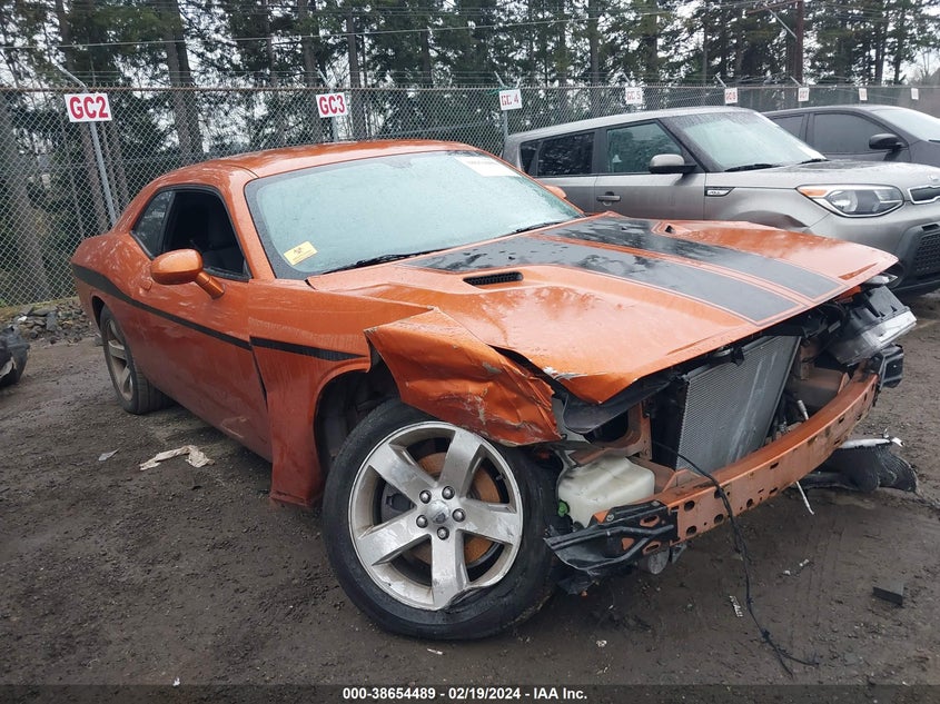 2B3CJ4DG3BH601735 2011 Dodge Challenger