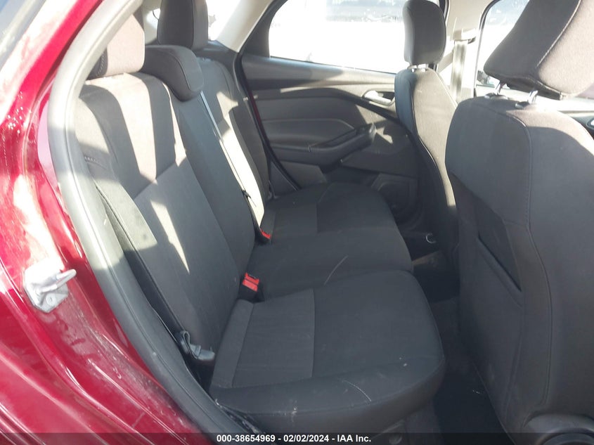 VIN 1FADP3M29HL318872 2017 FORD FOCUS SEL