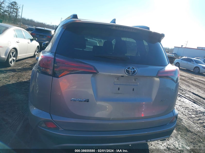 2016 TOYOTA RAV4 XLE - 2T3WFREV7GW304241