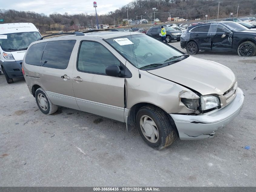 2000 Toyota Sienna Le/Xle VIN: 4T3ZF13CXYU270832 Lot: 38656435