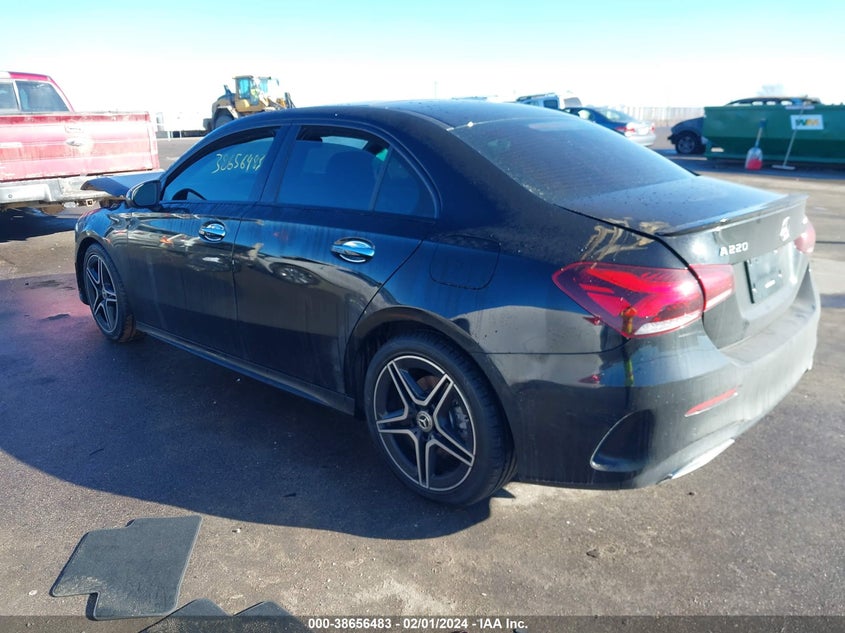2020 MERCEDES-BENZ A 220 VIN: W1K3G4FB8LJ197898