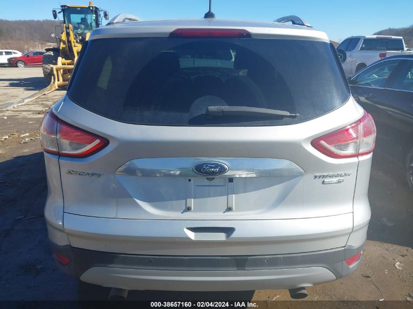 1FMCU9J98FUC76426 2015 Ford Escape Titanium