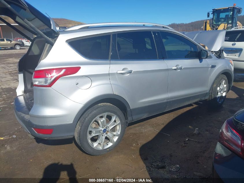 1FMCU9J98FUC76426 2015 Ford Escape Titanium