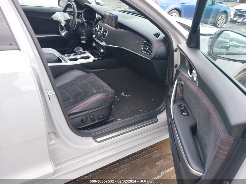 2023 KIA STINGER GT2 - KNAE55LC0P6126289