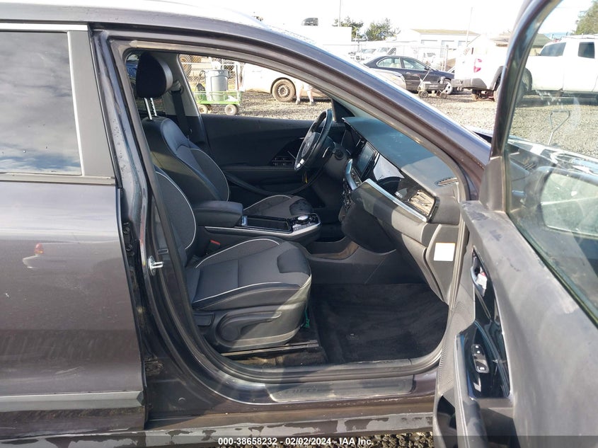 VIN KNDCC3LG5L5055453 2020 KIA NIRO EV EX