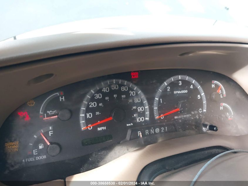 2001 Ford Expedition Eddie Bauer VIN: 1FMRU17L71LA16659 Lot: 38658530