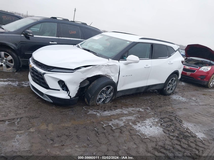VIN 3GNKBCR48PS111674 2023 CHEVROLET BLAZER 2LT