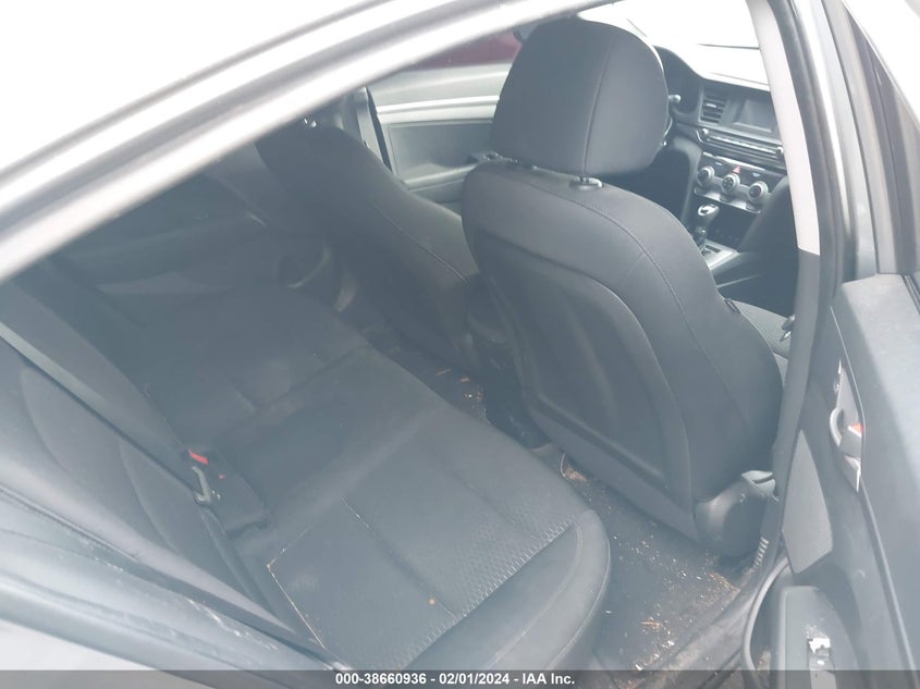VIN KMHD74LF4KU753302 2019 HYUNDAI ELANTRA SE