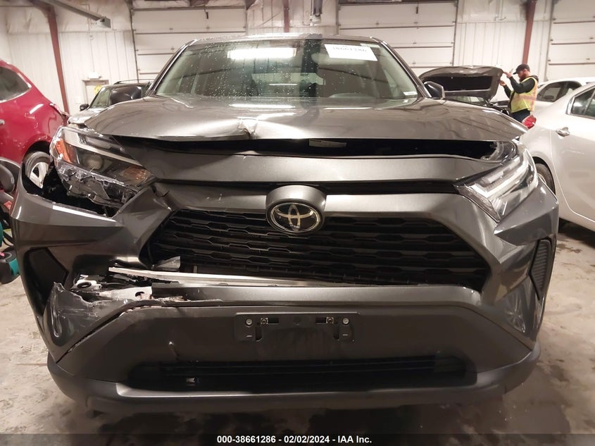 VIN 2T3F1RFVXPC355330 2023 TOYOTA RAV4 LE