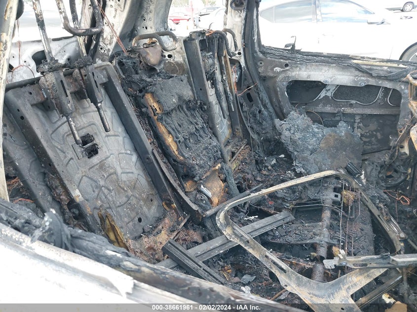 2020 MERCEDES-BENZ GLB 250 - W1N4M4GB9LW042181