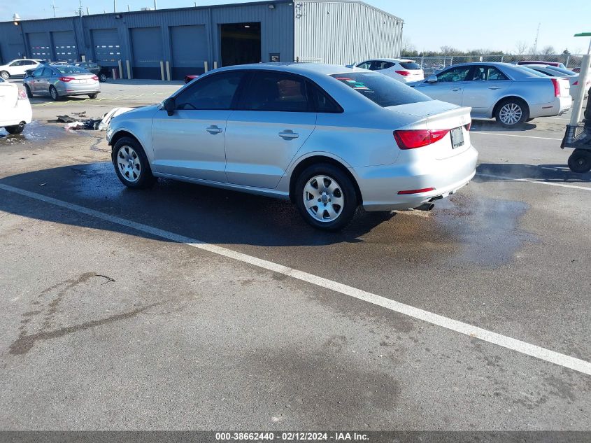 2015 Audi A3 2.0T Premium VIN: WAUBFGFF7F1007572 Lot: 38662440