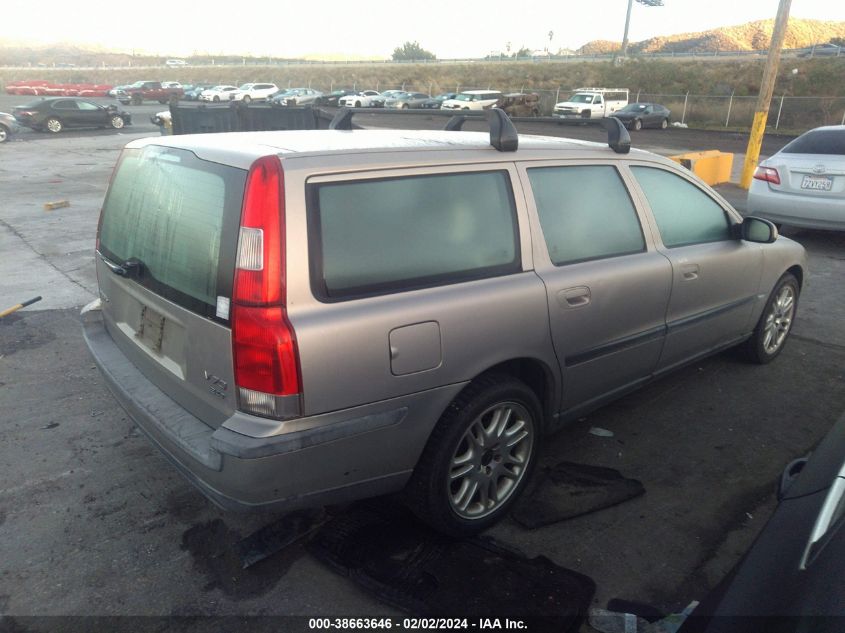 2002 Volvo V70 2.4T A Sr VIN: YV1SW58D921202824 Lot: 38663646