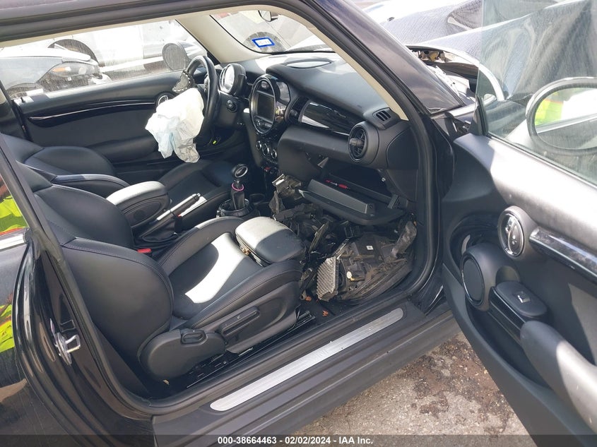 2017 Mini Hardtop Cooper VIN: WMWXP5C33H2F61340 Lot: 38664463