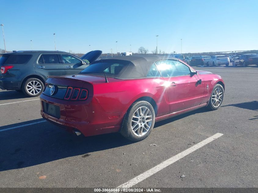 1ZVBP8EM1E5261563 2014 FORD MUSTANG, photo no. 4