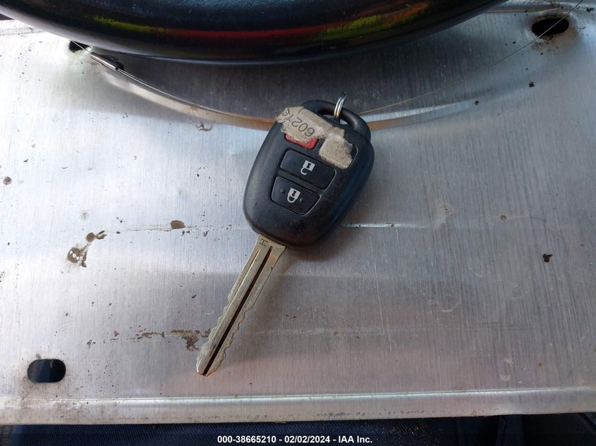 2014 TOYOTA COROLLA S PLUS - 2T1BURHE0EC165545