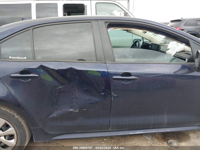 VIN 5YFEPMAE3NP389507 2022 TOYOTA COROLLA LE