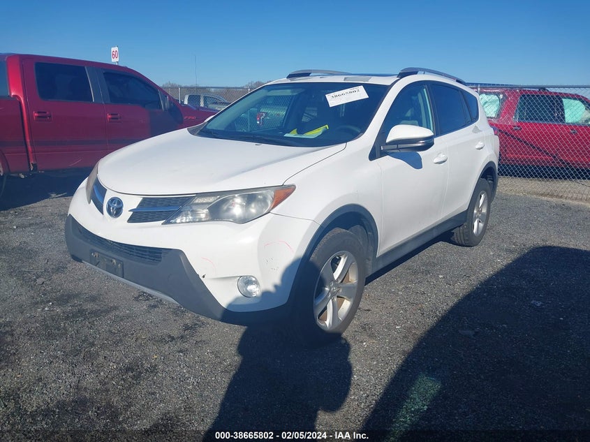 2014 TOYOTA RAV4 XLE - 2T3WFREV2EW114909