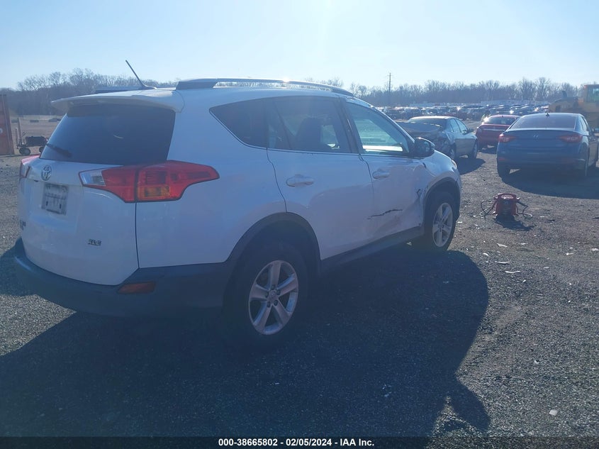 2014 TOYOTA RAV4 XLE - 2T3WFREV2EW114909