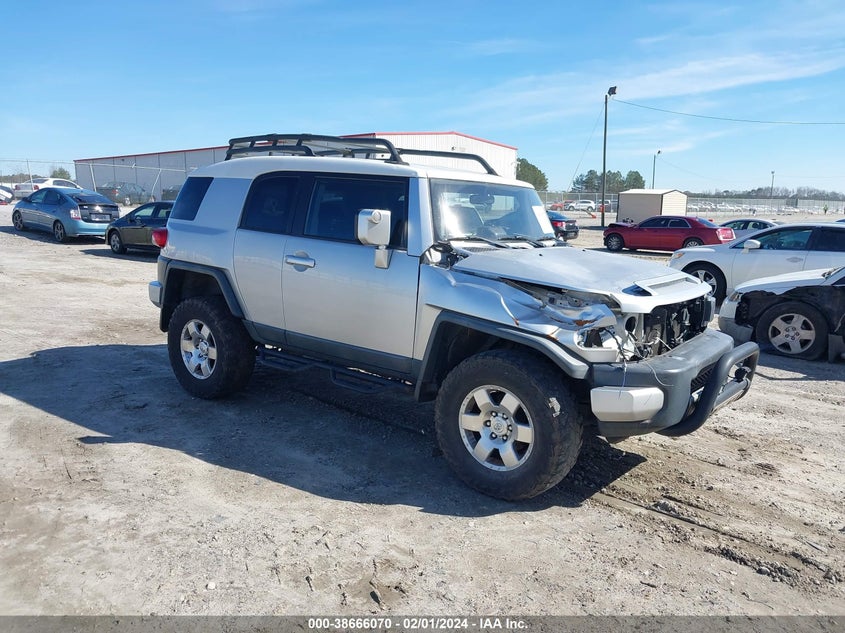2007 Toyota Fj Cruiser VIN: JTEBU11FX70095517 Lot: 38666070