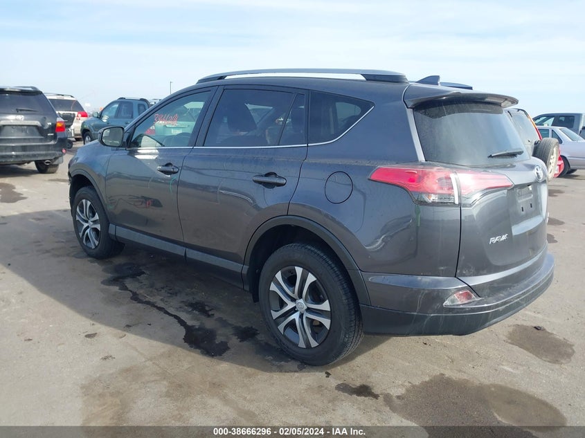 2018 TOYOTA RAV4 LE - JTMBFREV7JJ175793
