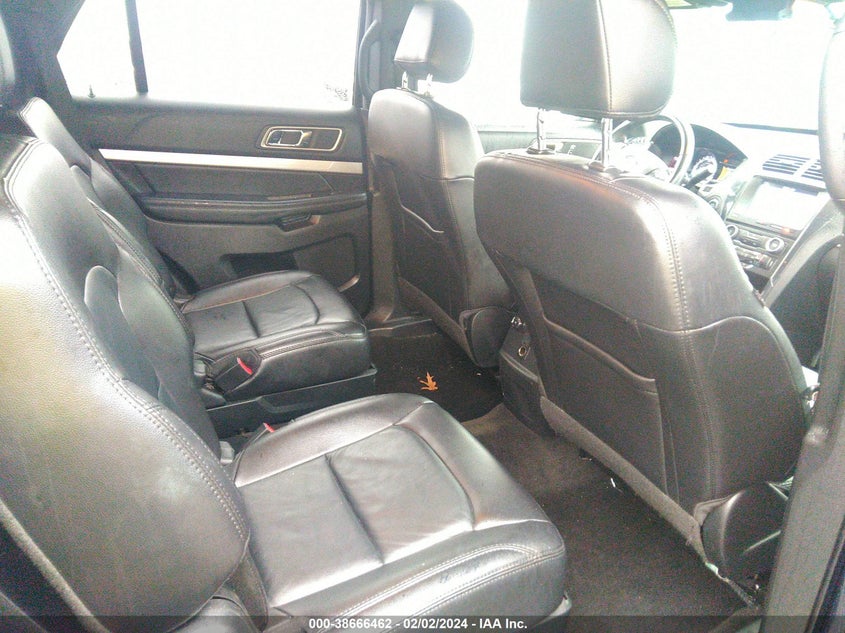 VIN 1FM5K8DH8HGD94070 2017 FORD EXPLORER XLT