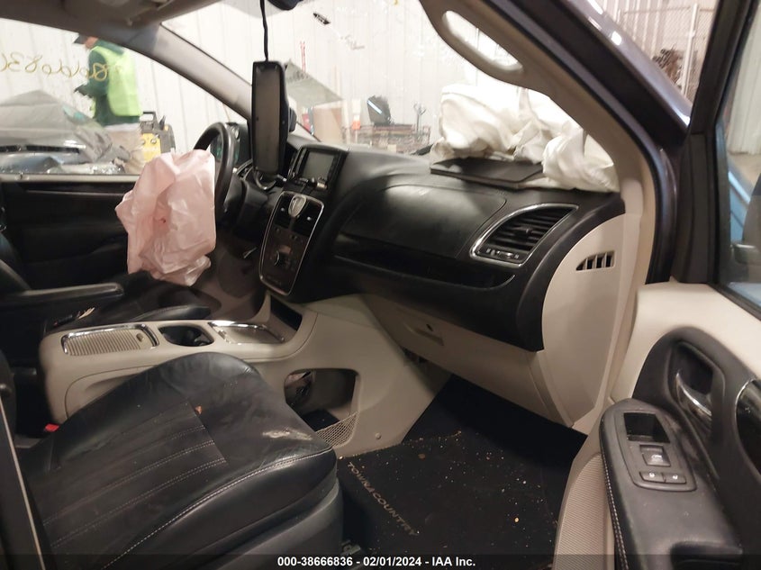 2014 CHRYSLER TOWN & COUNTRY TOURING-L - 2C4RC1CG3ER364116