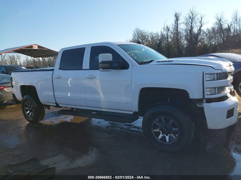 2018 CHEVROLET SILVERADO 2500HD LT - 1GC1KVEY2JF239025