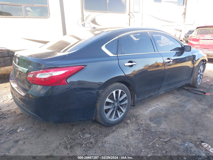 VIN 1N4AL3AP5HC110812 2017 NISSAN ALTIMA 2.5 SV