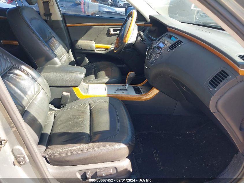 2006 Hyundai Azera Limited/Se VIN: KMHFC46F56A135624 Lot: 38667452