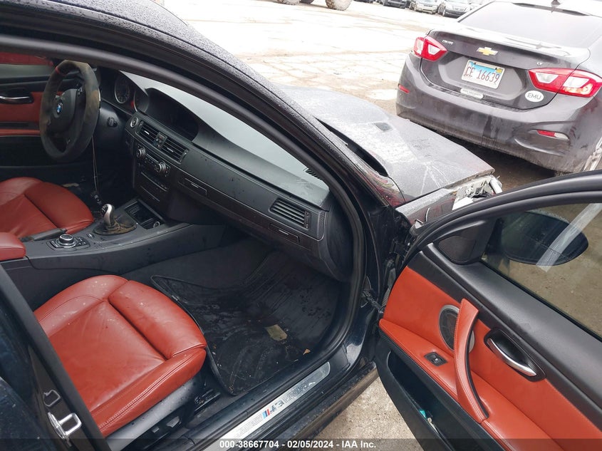 2011 BMW M3 VIN: WBSPM9C54BE203728 Lot: 38667704