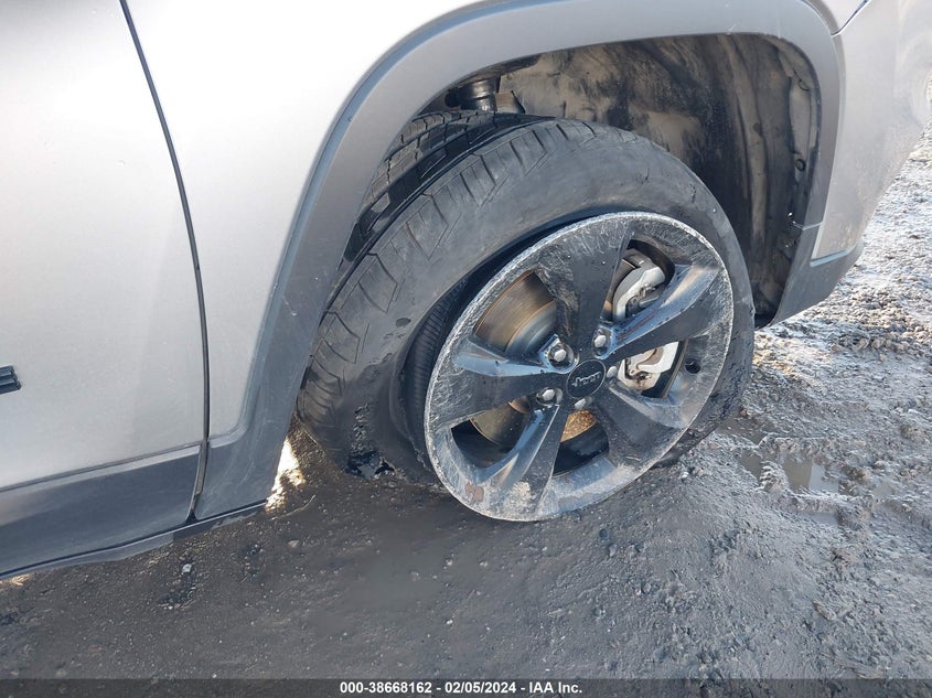 VIN 1C4PJMLX3KD283761 2019 JEEP CHEROKEE ALTITUDE 4X4