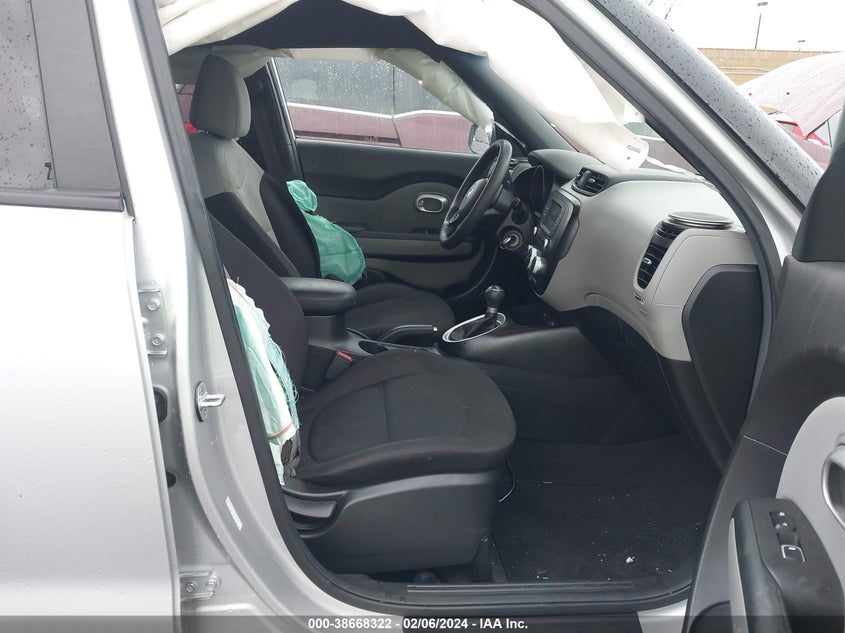 VIN KNDJN2A23K7016379 2019 KIA SOUL