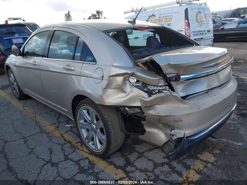 2013 CHRYSLER 200 TOURING - 1C3CCBBB4DN765367