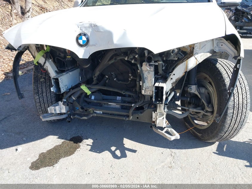 VIN: 5UXTR9C51JLC74937 2018 BMW X3 XDRIVEM40I