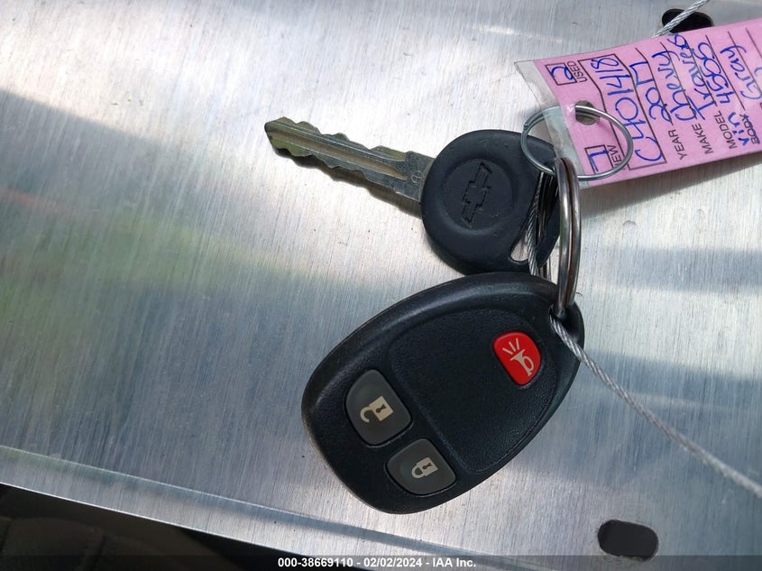 2017 CHEVROLET TRAVERSE LS - 1GNKRFKDXHJ324555