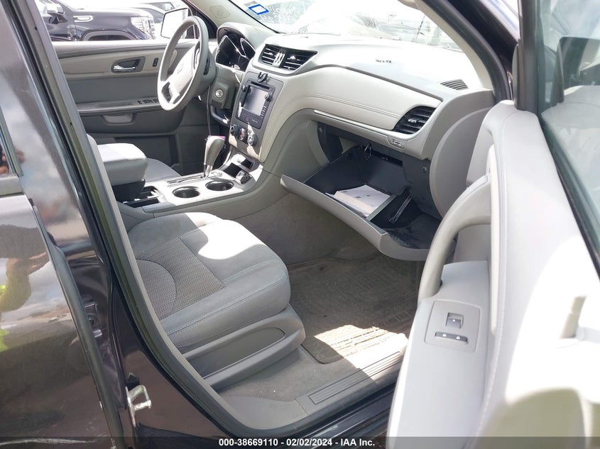 2017 CHEVROLET TRAVERSE LS - 1GNKRFKDXHJ324555