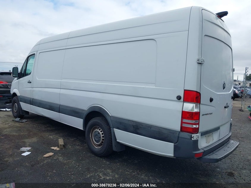 VIN WD3PE8CD3HP405425 2017 MERCEDES-BENZ SPRINTER 2500 HIGH ROOF V6