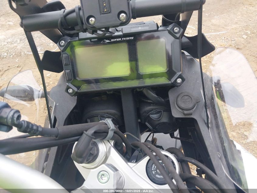 2019 Yamaha Xt1200Ze VIN: JYADP05E0KA001174 Lot: 38670860