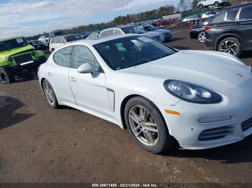 2016 PORSCHE PANAMERA 4 - WP0AA2A78GL000541