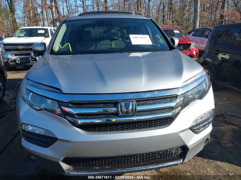 2018 HONDA PILOT TOURING - 5FNYF6H98JB045956