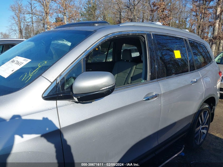 2018 HONDA PILOT TOURING - 5FNYF6H98JB045956