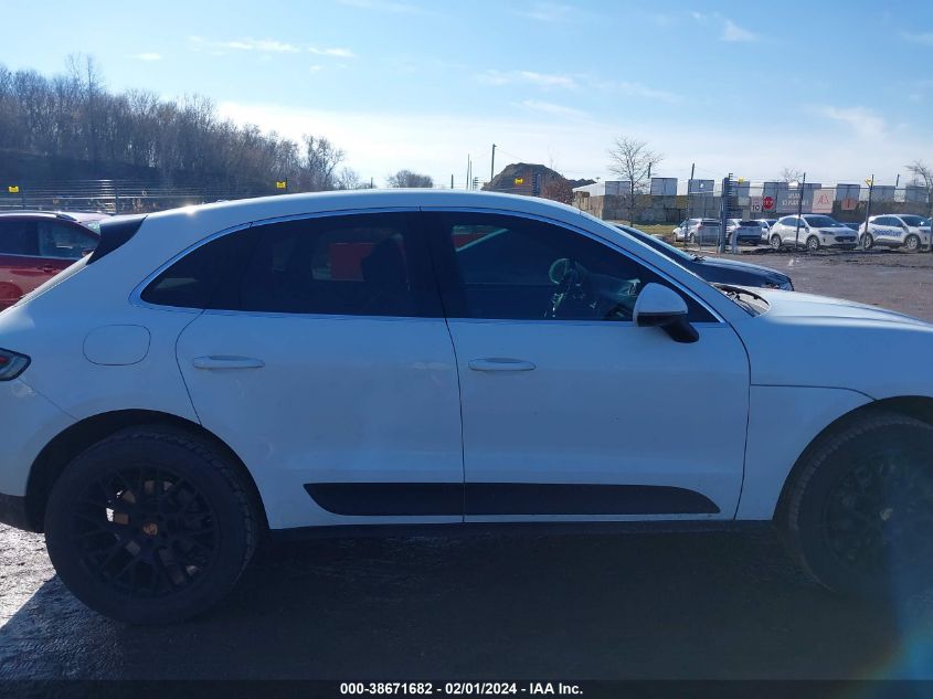 2019 Porsche Macan S VIN: WP1AB2A50KLB31708 Lot: 38671682